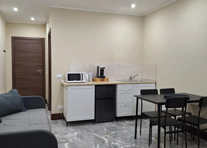 Arte Mia Πανσιόν 3*