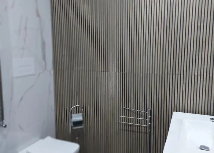 Arte Mia Πανσιόν 3*